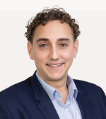 Maxime Kleszcz Headshot